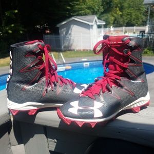 Youth cleats